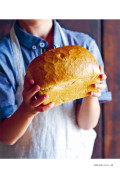 必烤經典麵包：英國金牌麵包師的60堂頂尖烘焙課：從選麵粉、養酵母到手揉技巧，60款完美比例配方，烤出蓬鬆溼潤好口感